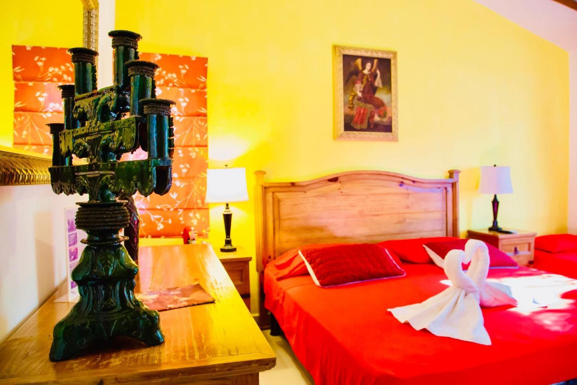 Executive Budget With Swimming Pool Air Conditioning And Parking * Playa del Carmen