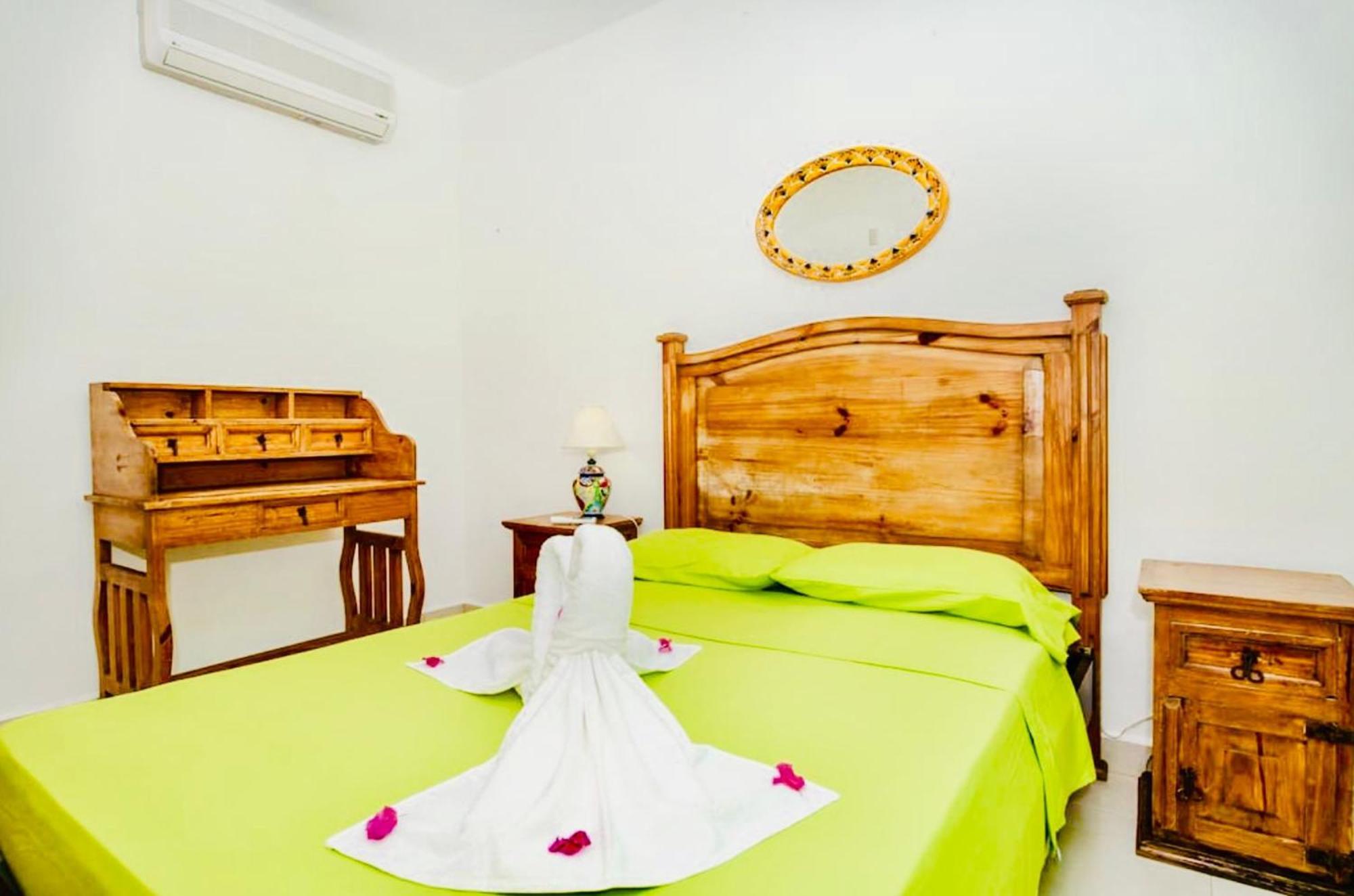 Gorgeous 22 People With Pool Playacar Phase 2 Villa *