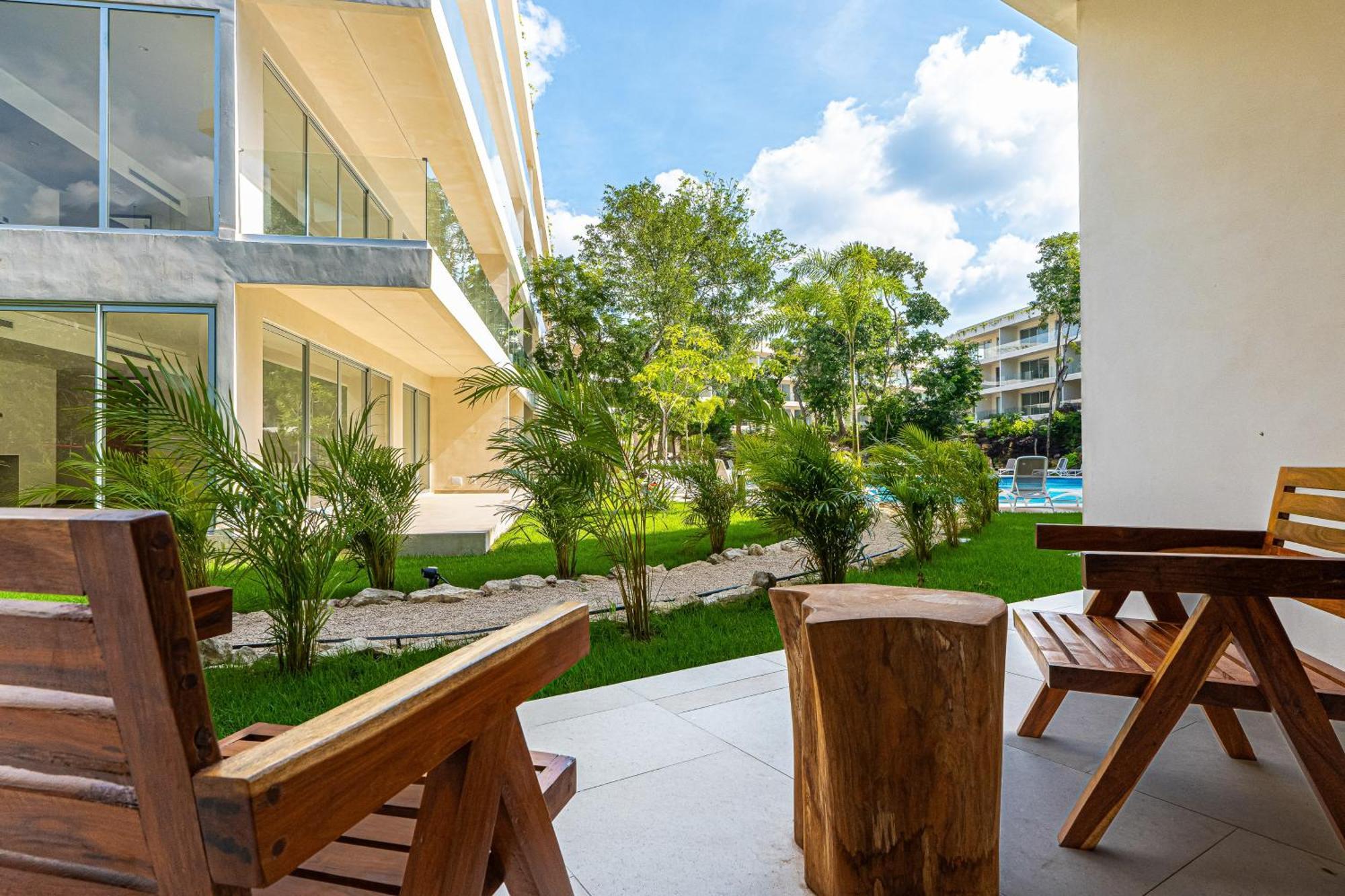 Hotel Coral Breeze *