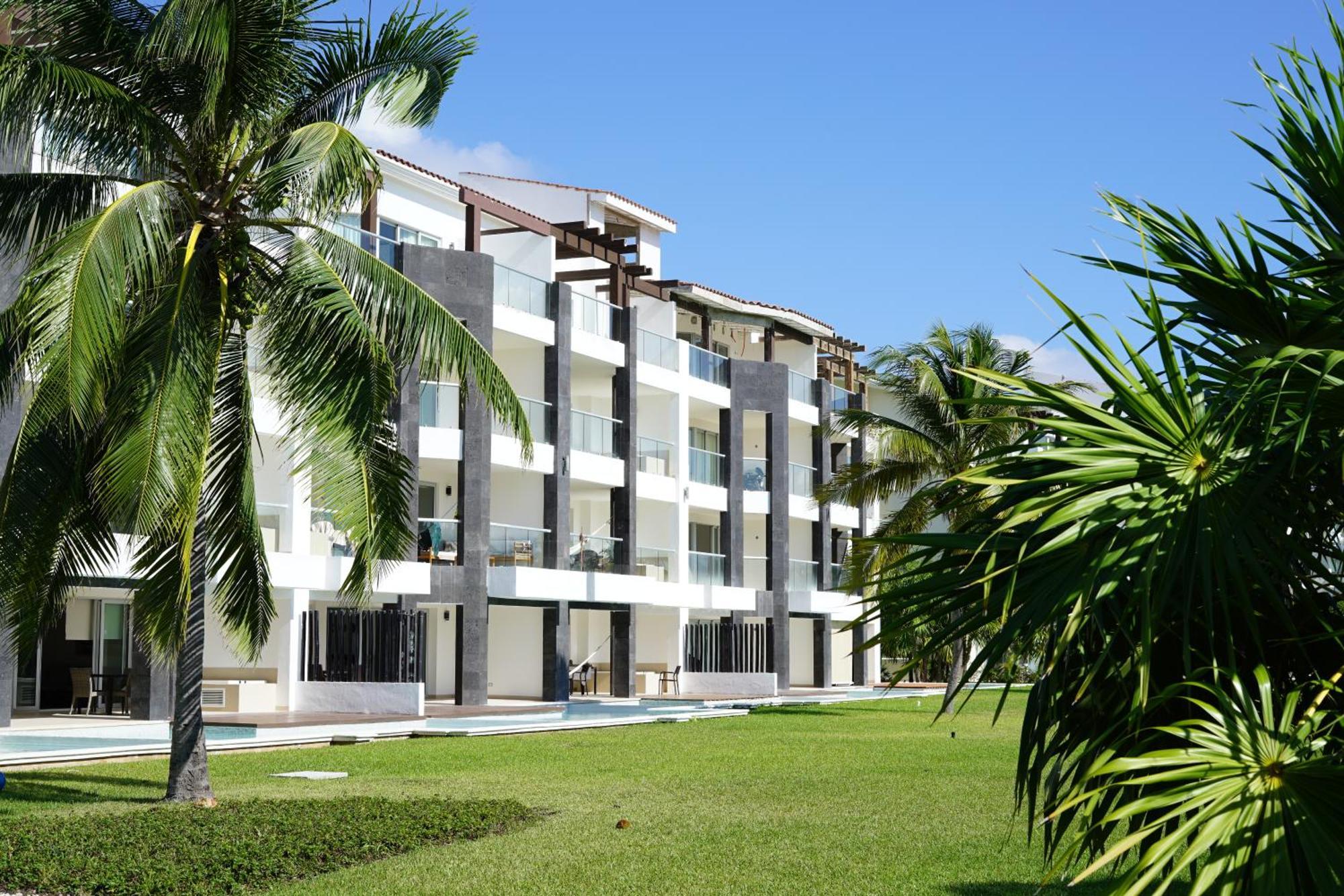 Luxury Blue Ocean Mareazul * Playa del Carmen