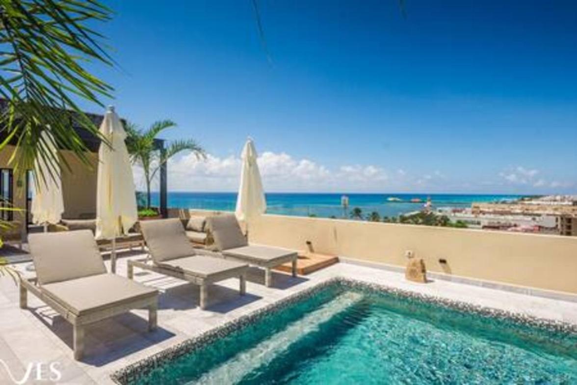Apartment 2 Br. With Rooftop Pool And Stunning Ocean View