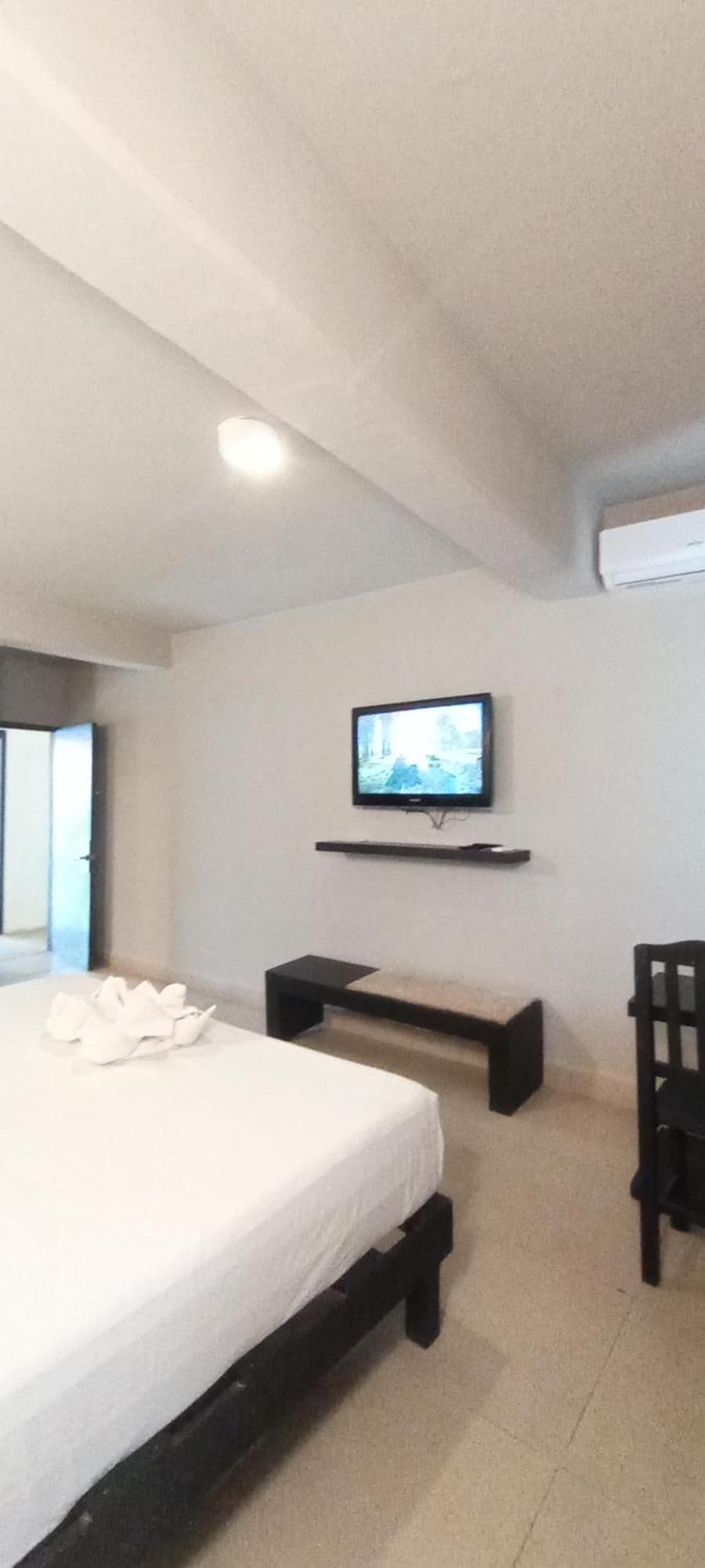 Blvd Hotel