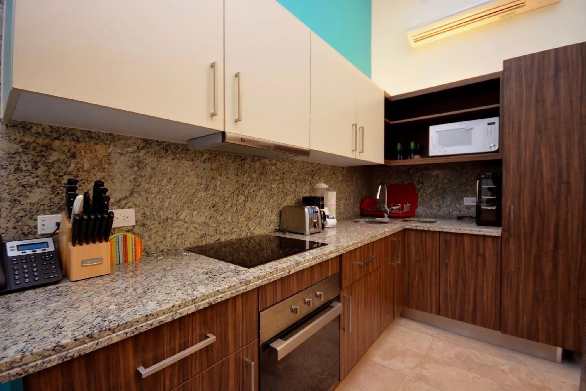 Apartamento Tropical 3br Pool Near 5th Avenue & Playa del Carmen