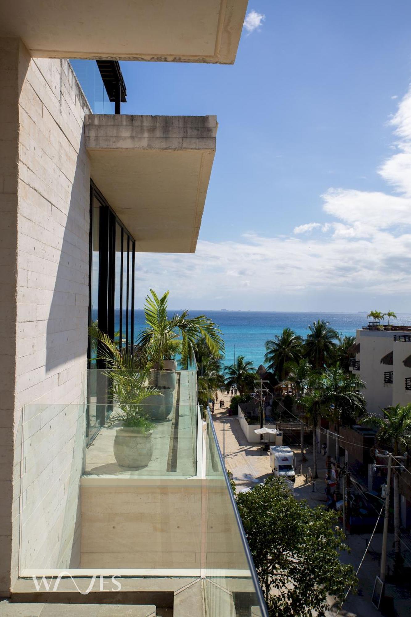 3 Br. Ocean Front Ph With Stunning Views Apartment *