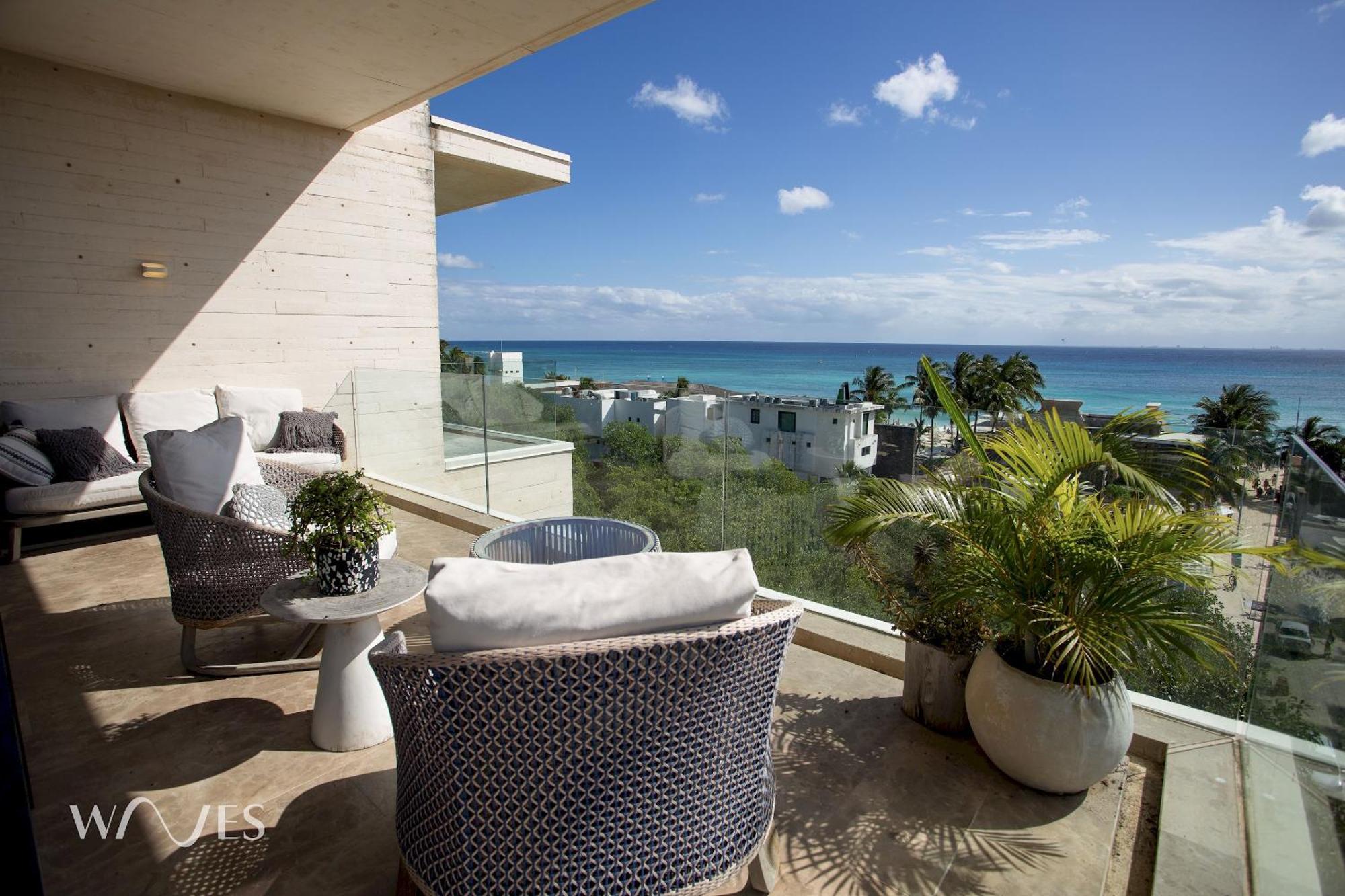 3 Br. Ocean Front Ph With Stunning Views Apartment Playa del Carmen
