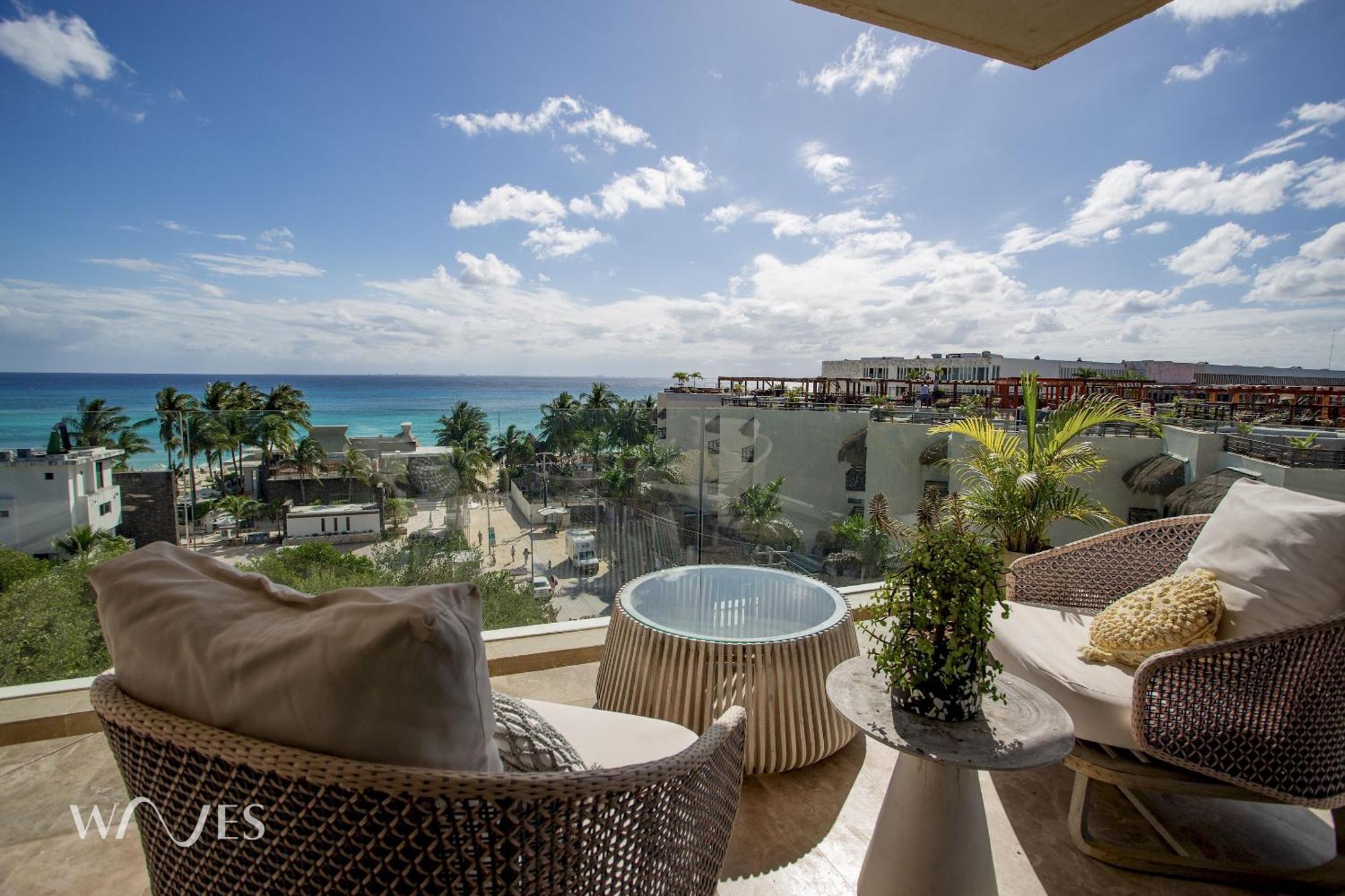 Apartment 3 Br. Ocean Front Ph With Stunning Views Playa del Carmen
