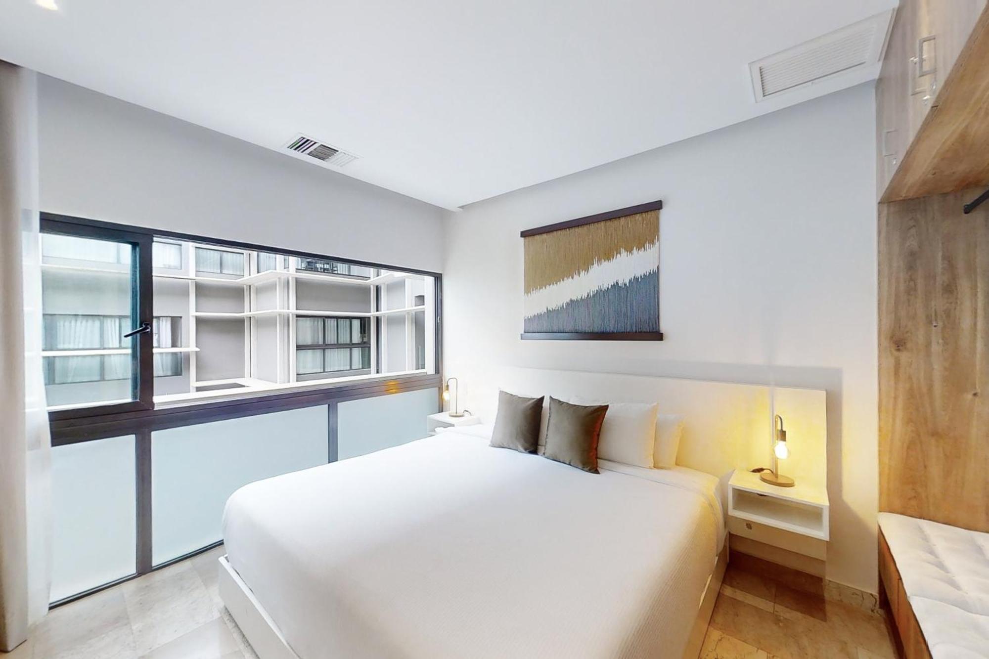 Golden Wave Escape Apartment Playa del Carmen
