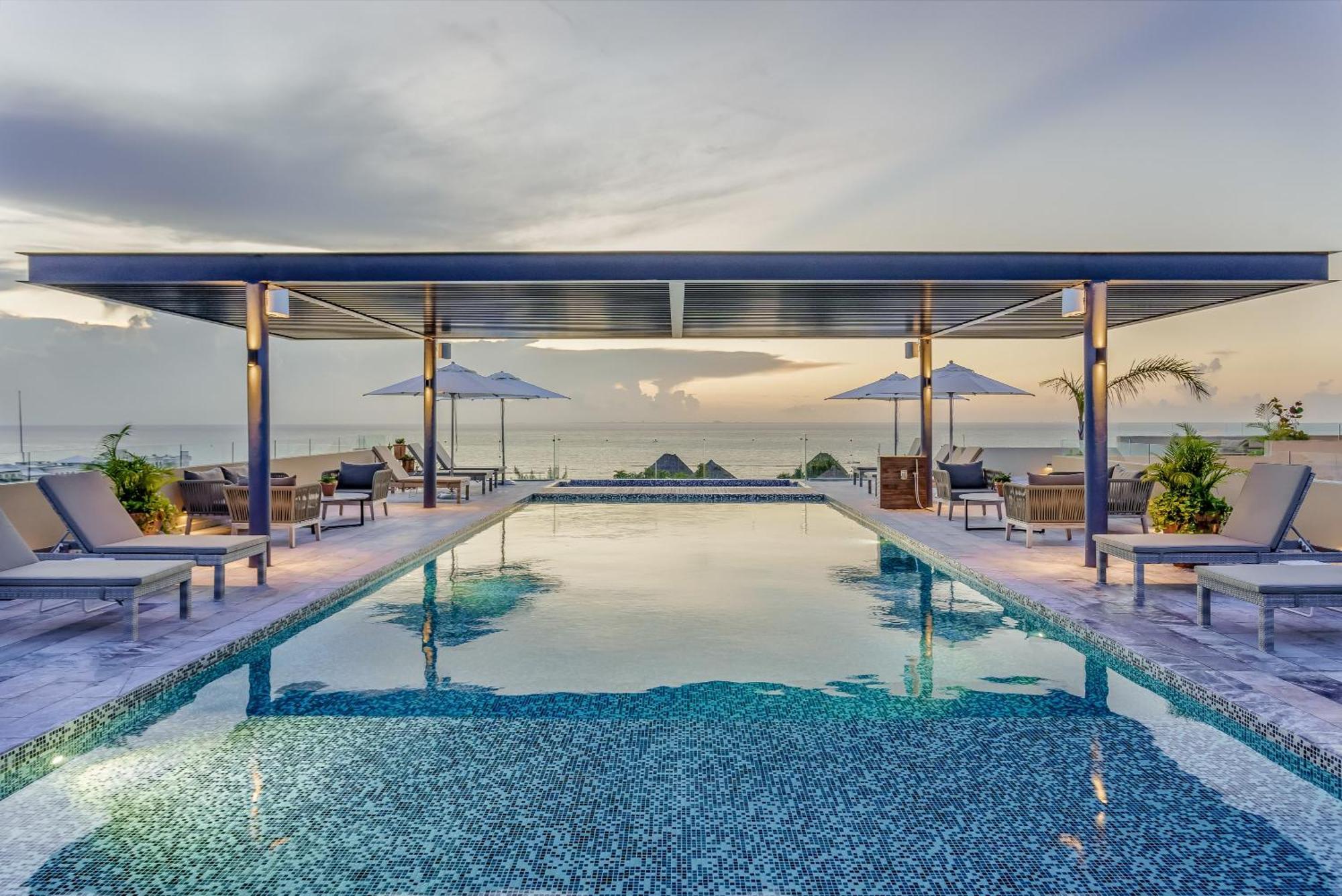Spectacular 1br Near The