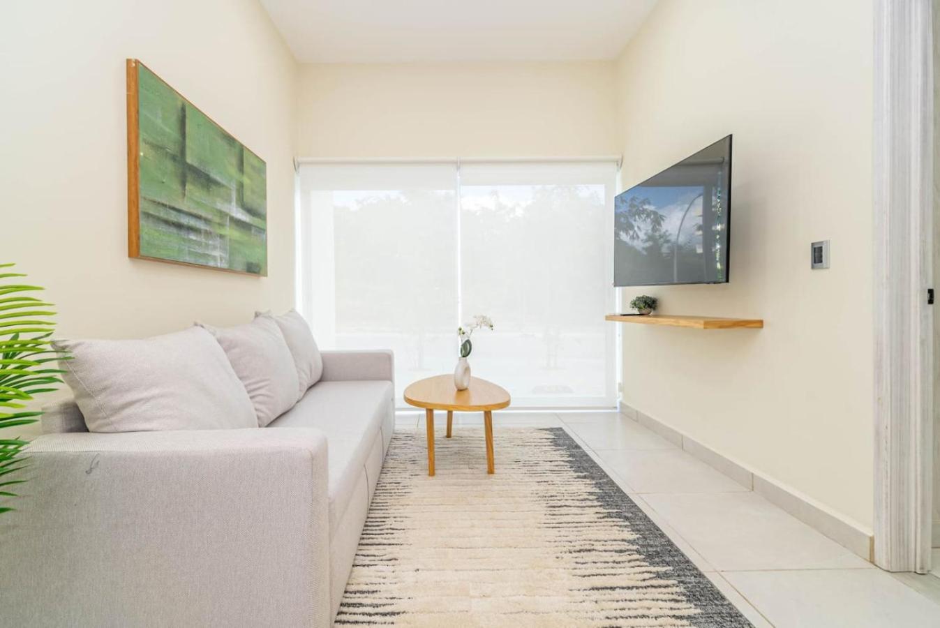 2 Bd With Balcony Gym Rooftop Pool Holiday home