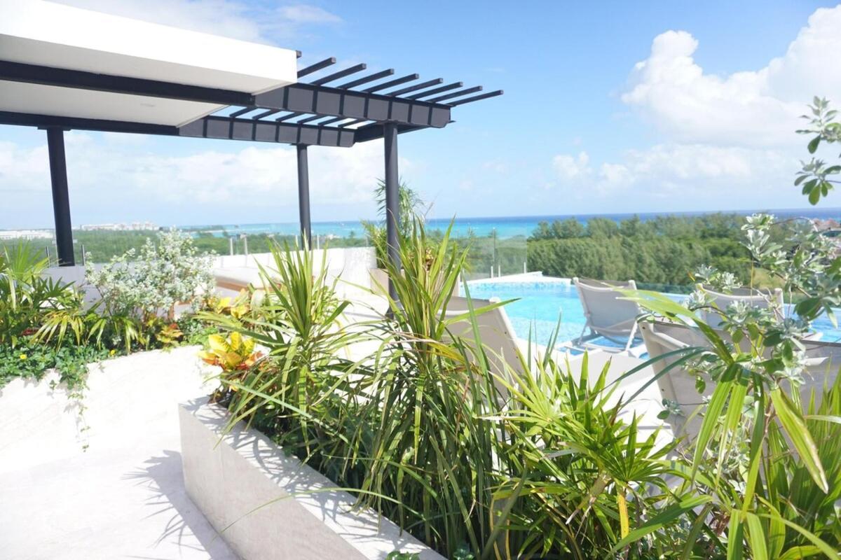 Pent House 1 Ocean View Bedroom *