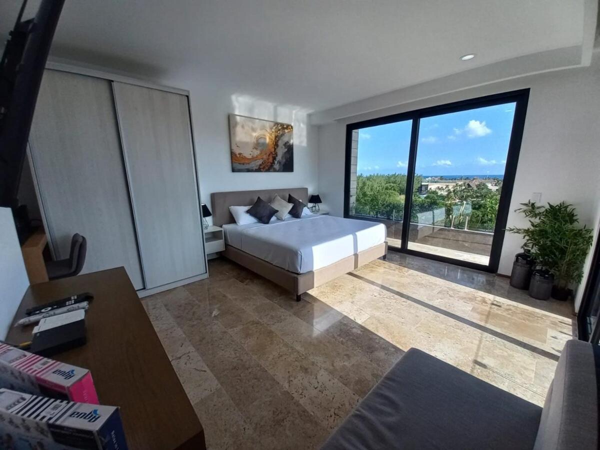 Pent House 1 Ocean View Bedroom Apartment