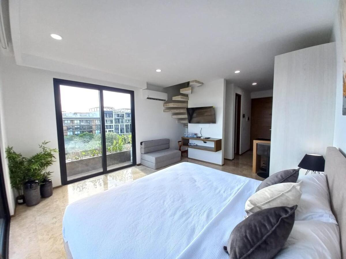 Pent House 1 Ocean View Bedroom Apartment Playa del Carmen