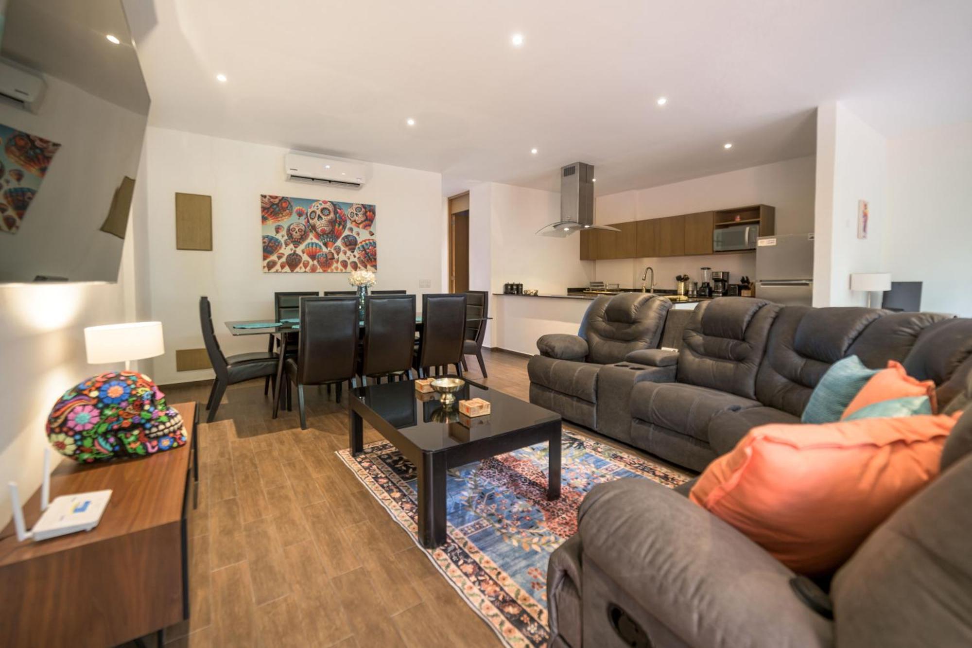 Spacious 200m From & 5th Ave Apartment Playa del Carmen