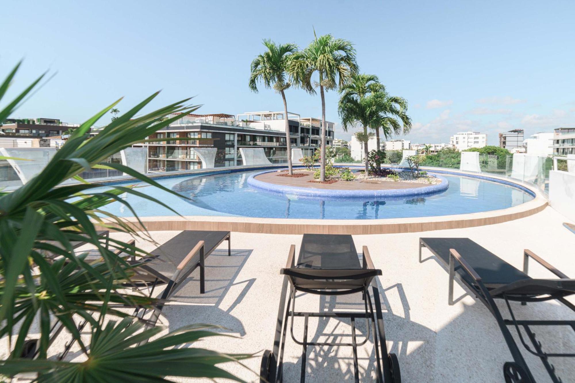 Apartment Spacious 200m From & 5th Ave