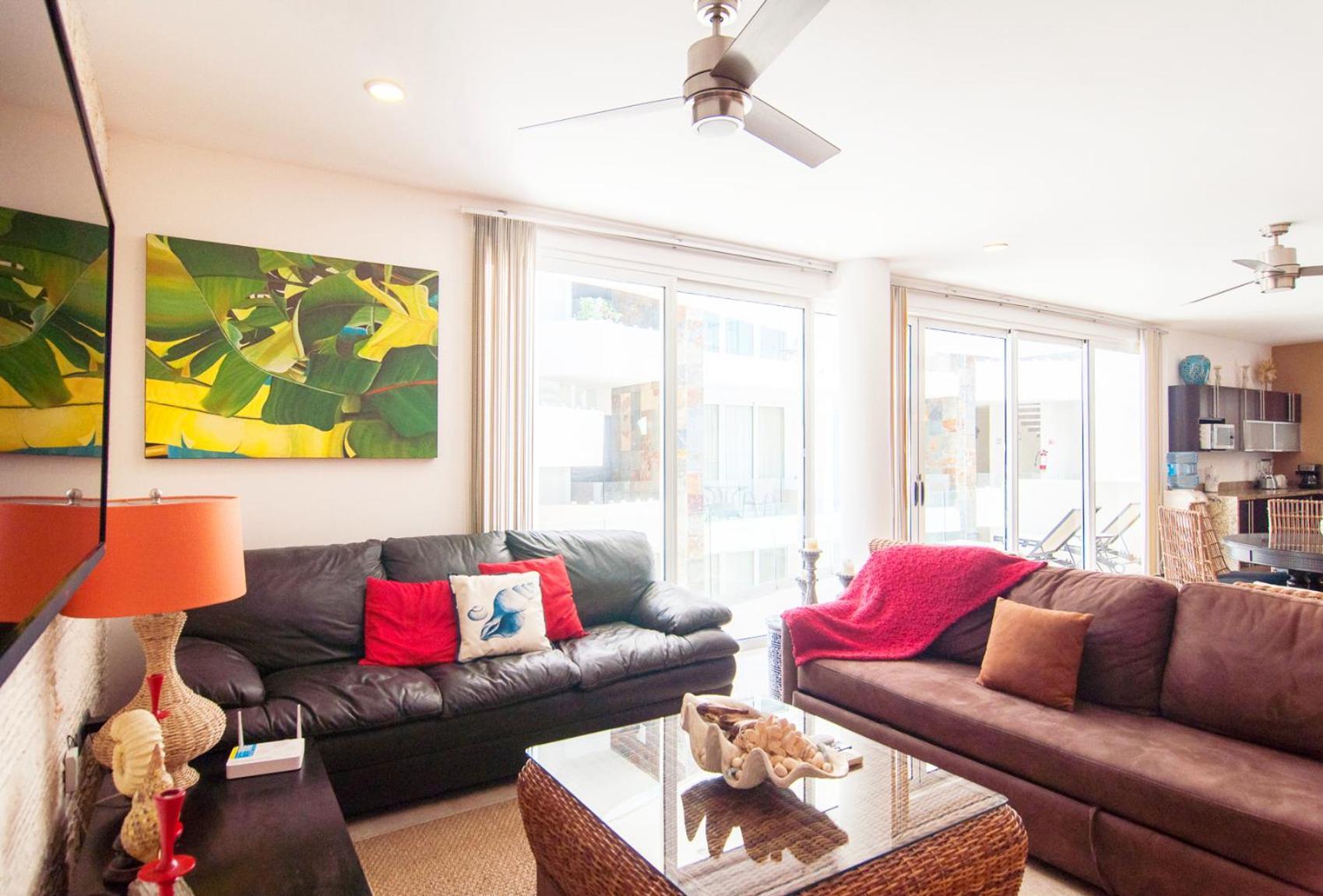 Holiday home Exceptional Location Near Beach, Pool-view Balcony