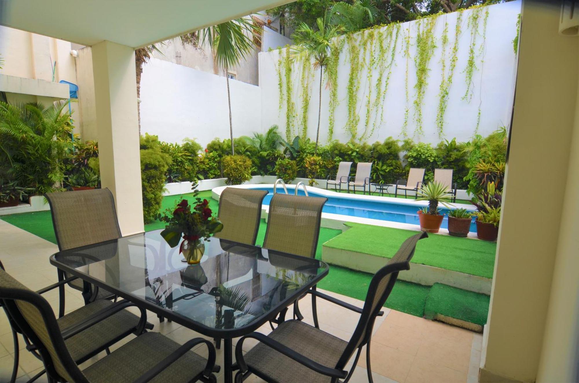 Aparthotel Rinconada Del Mar Apts