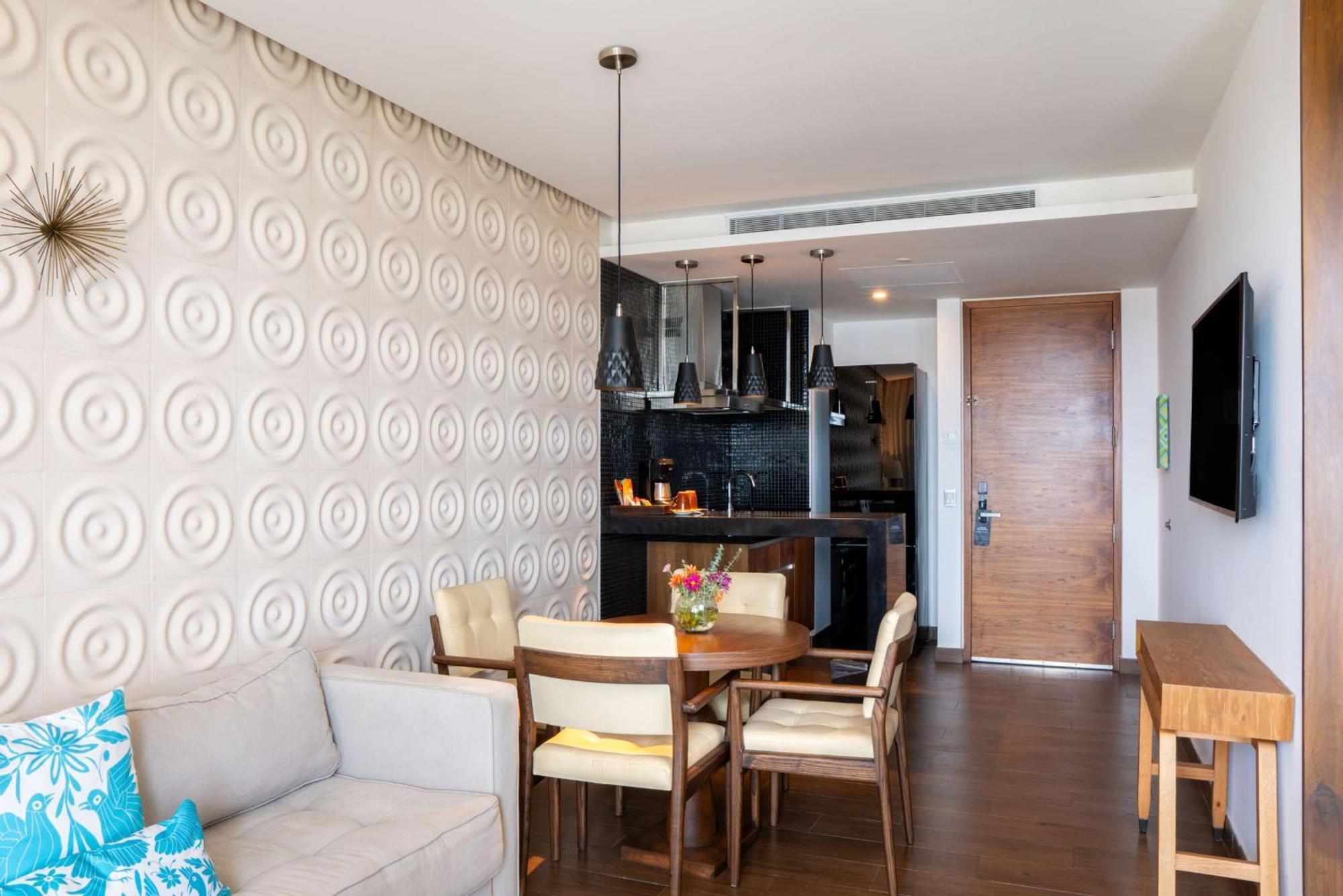 The Fives Downtown & Residences, Curio Collection By Hilton Playa del Carmen