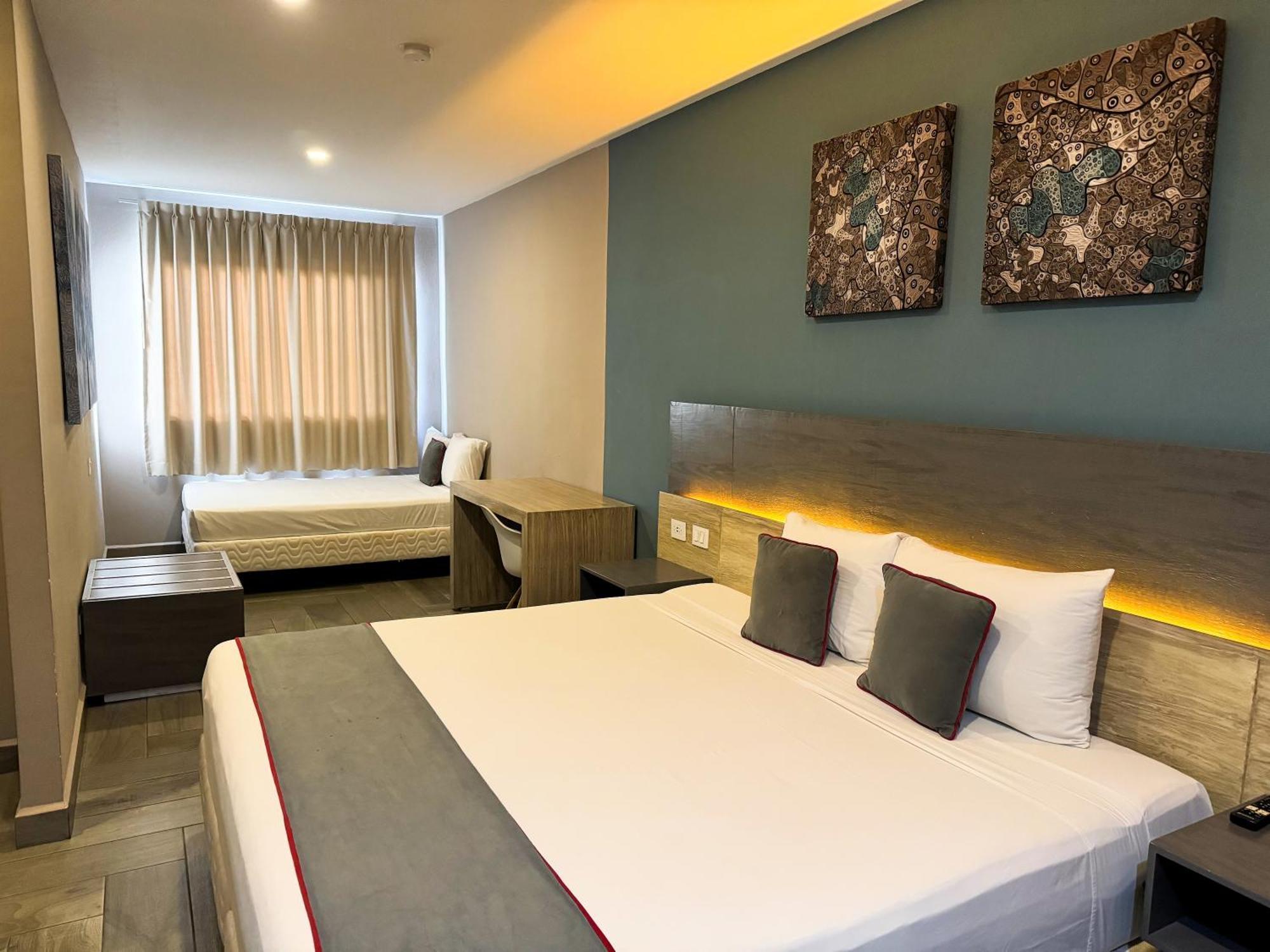 Illusion Xpress I Attraction Deluxe Hotel