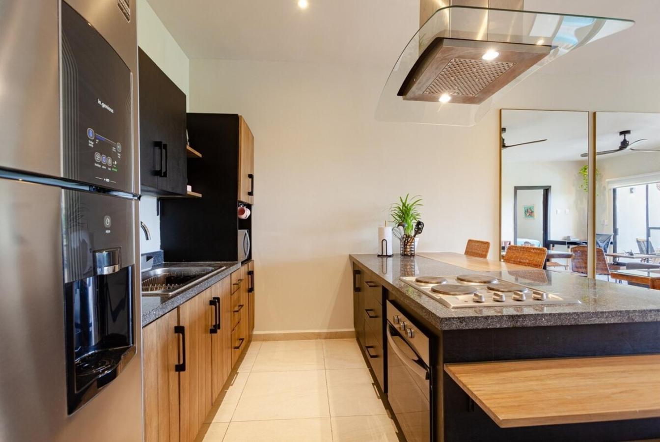 Vakantiehuis New! Condoph10min To Beachwifi 300mbgym6pools