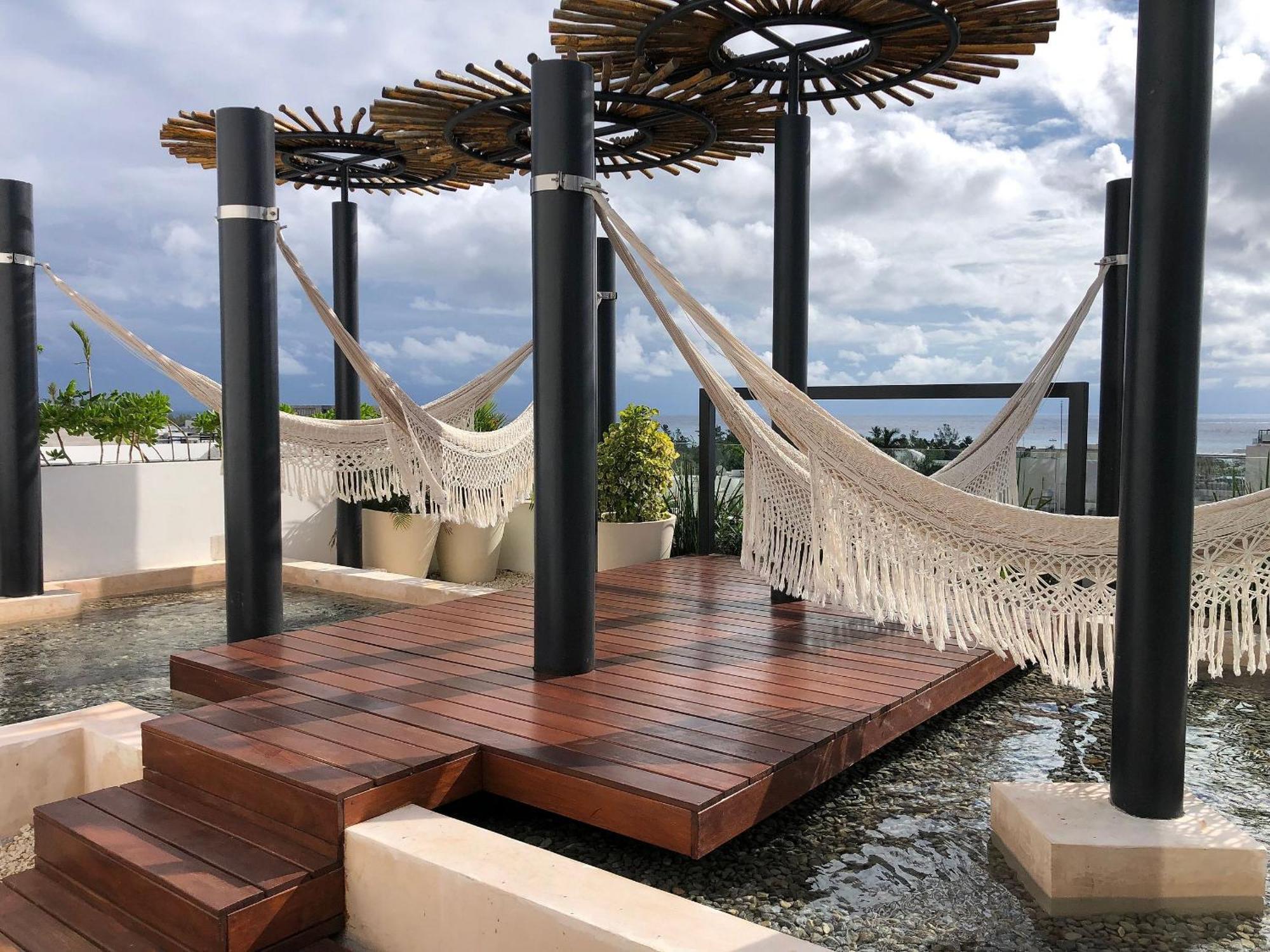 Moderno Estudio Increible Roof Pool & Gym Quinta Av Apartment Playa del Carmen