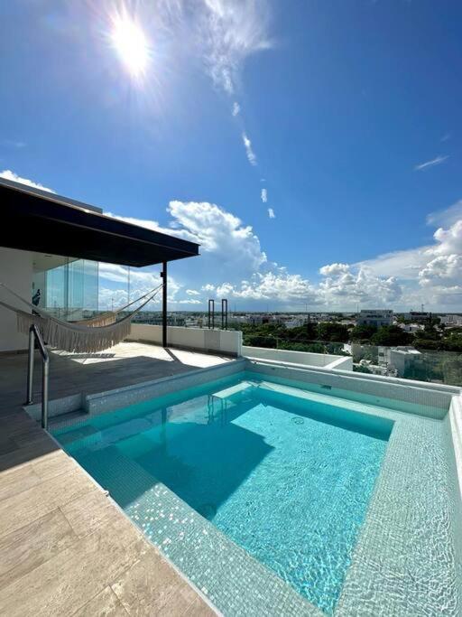 Cozy Modern View W/ Rooftop Pool & Gym - Agama 403 Apartment