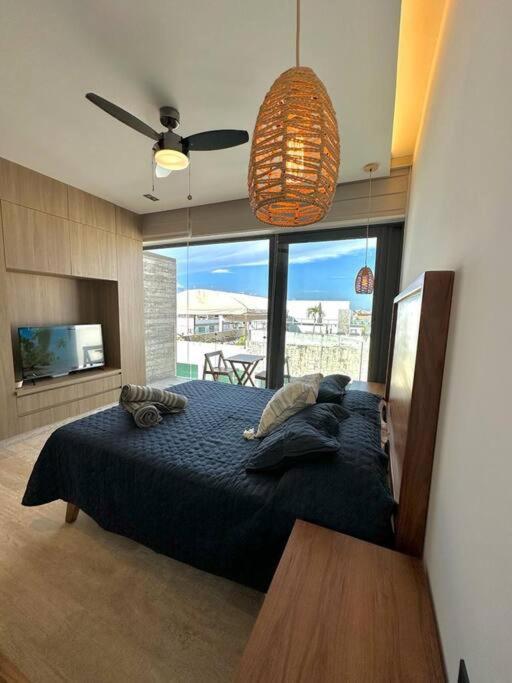 Cozy Modern View W/ Rooftop Pool & Gym - Agama 403 *
