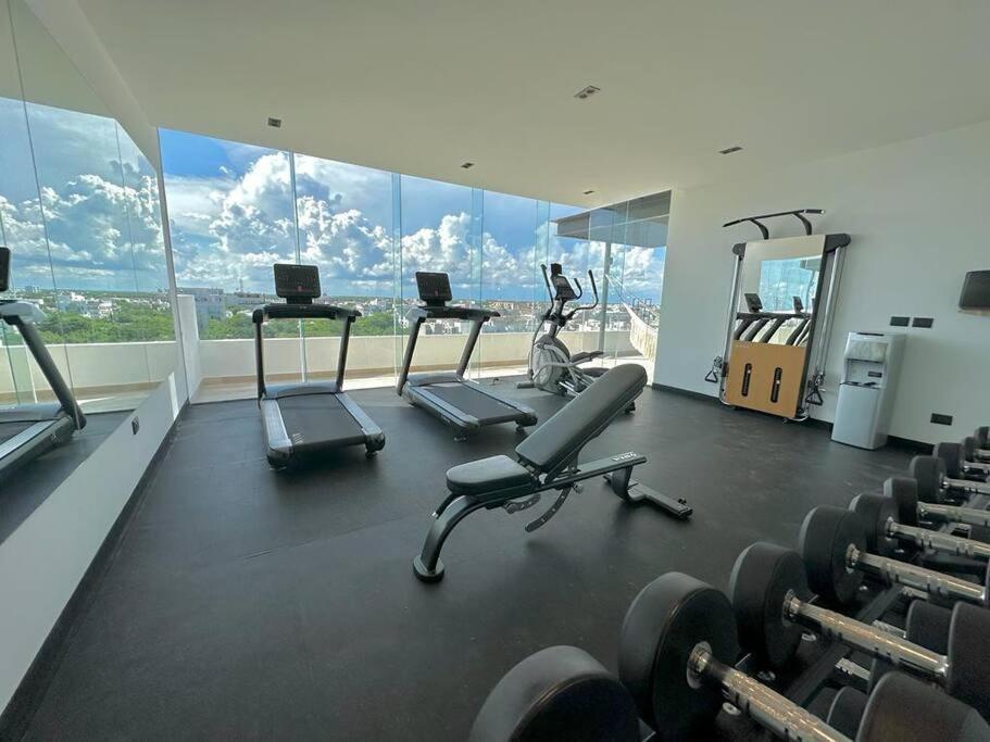 Cozy Modern View W/ Rooftop Pool & Gym - Agama 403 Apartment