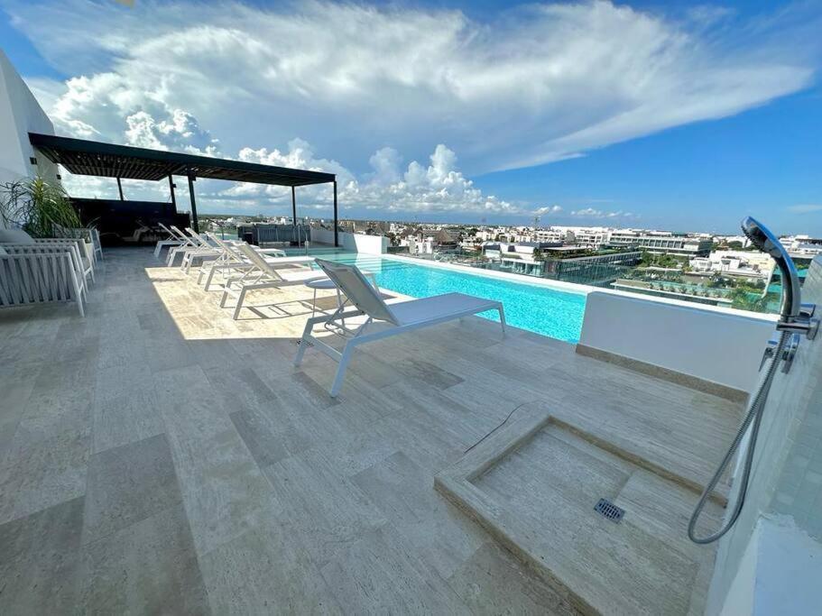 Apartment Cozy Modern View W/ Rooftop Pool & Gym - Agama 403 Playa del Carmen