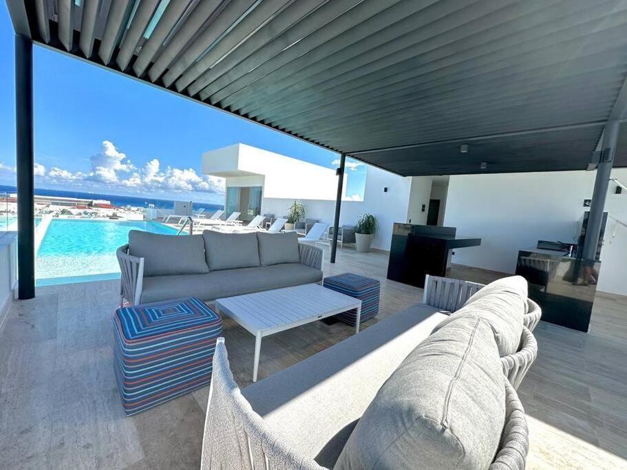 Apartment Cozy Modern View W/ Rooftop Pool & Gym - Agama 403 Playa del Carmen