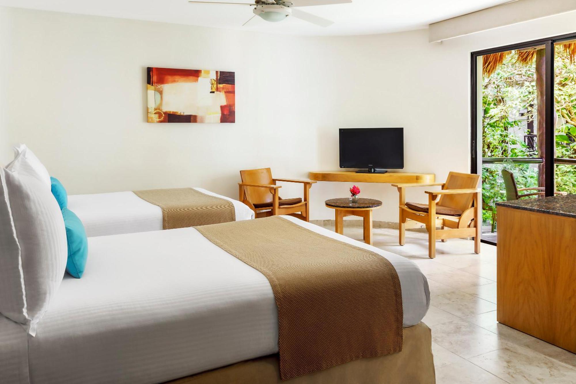 The Reef Playacar & 4* Playa del Carmen