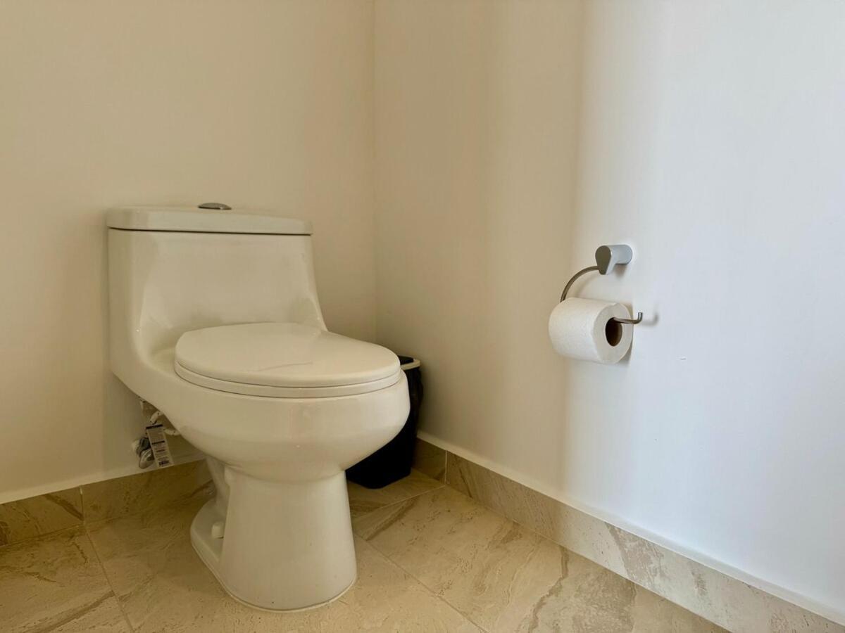 Family Complex A Lot Of Amenities In Valle Aurora Apartment