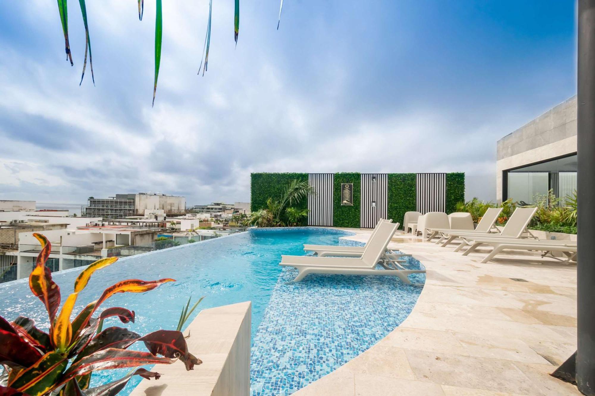 Chic Studio, Oceanview Roof Pool, Balcony, Gym Vakantiehuis *
