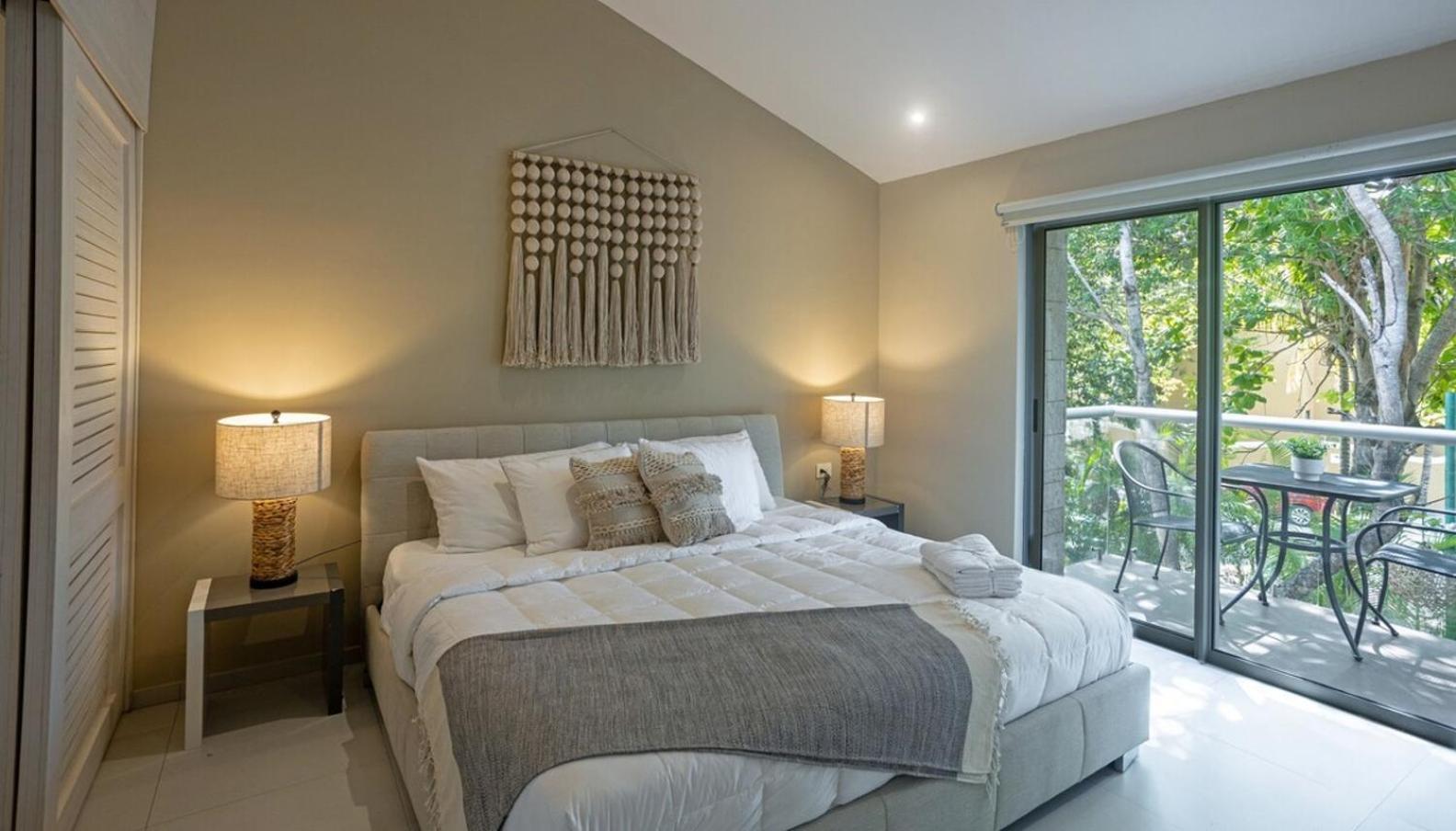Playacar Master Suites, 2 Pools, Bbq, 5 Min Apartment