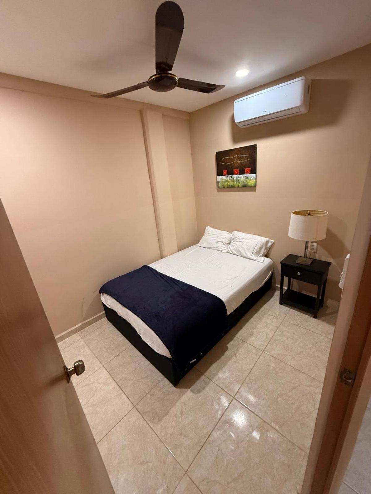 Torre 70, Departamento 11 Playa del Carmen