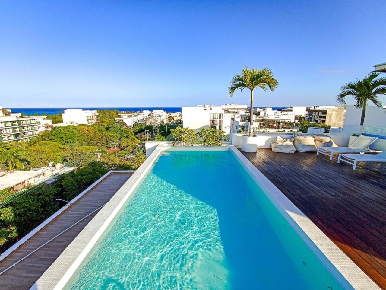 Wide With Sunny Balcony Pool Gym Steps 2