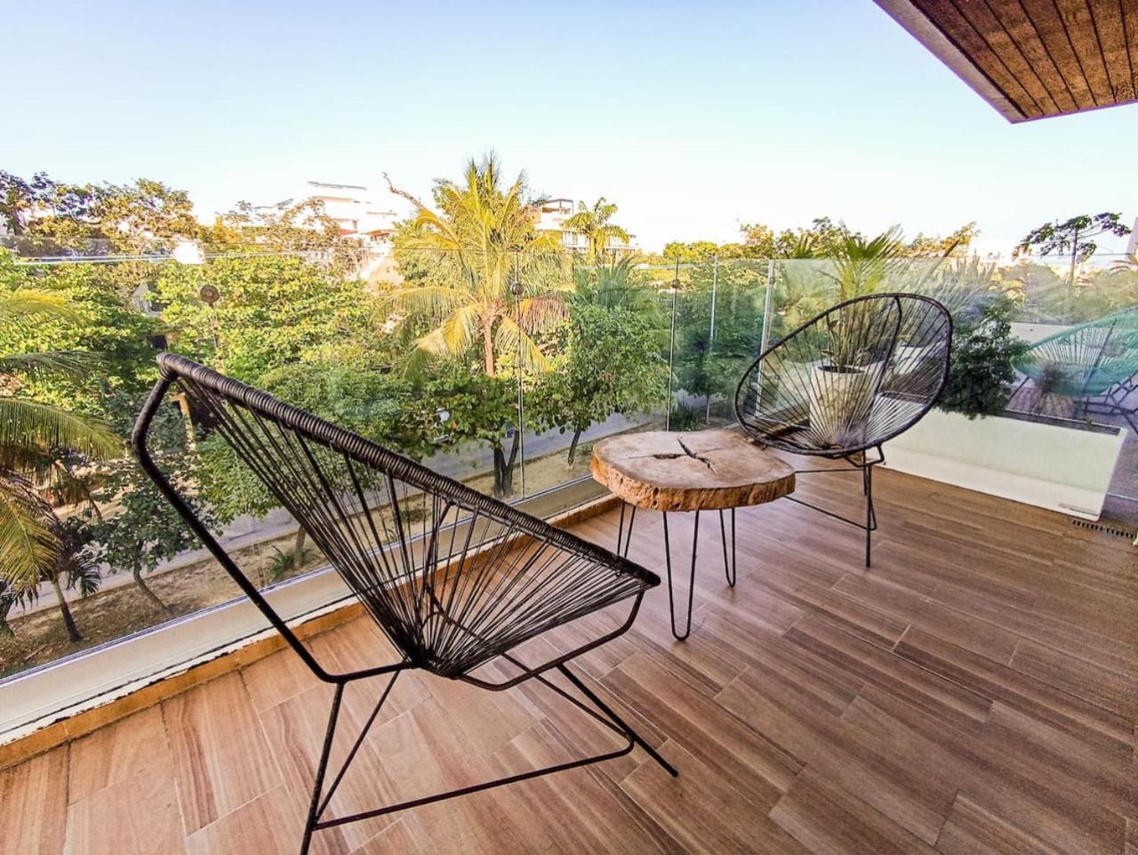 Wide With Sunny Balcony Pool Gym Steps 2
