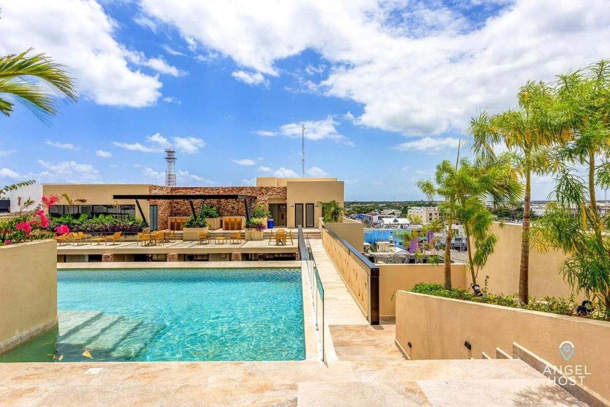 Chic Roof Pool Gym Near 5th & Apartment *