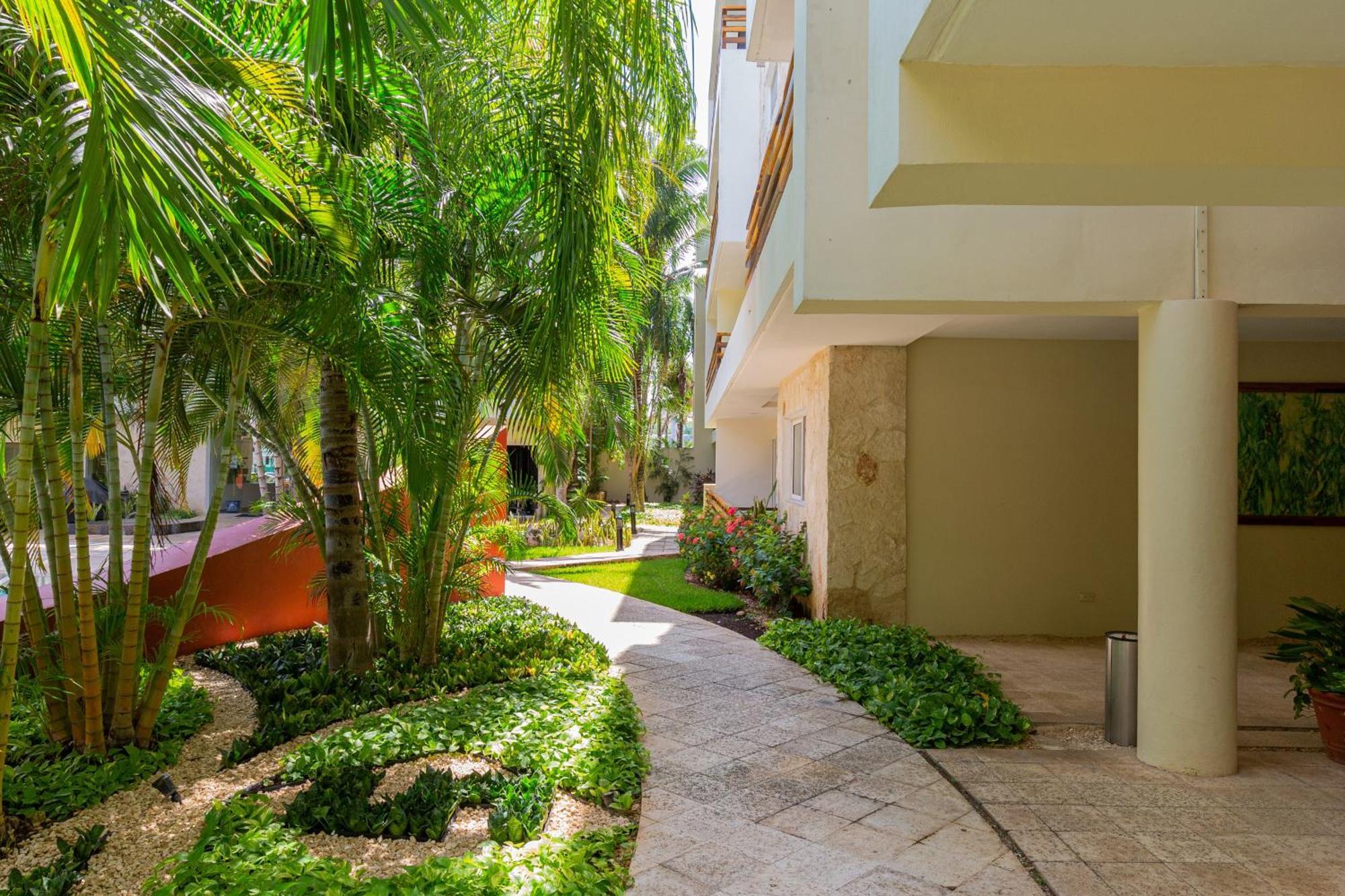 The Turquoise Escape At Sabbia B402 Playa del Carmen