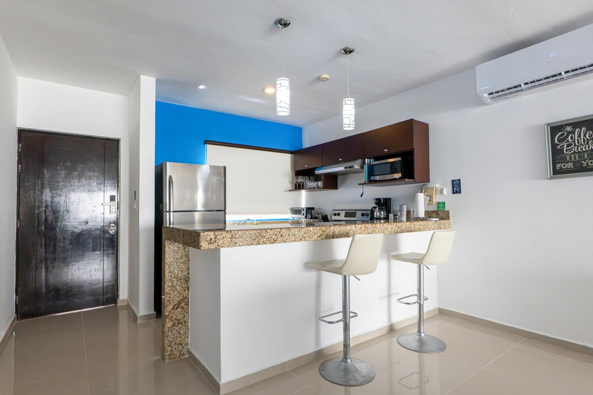 The Turquoise Escape At Sabbia B402