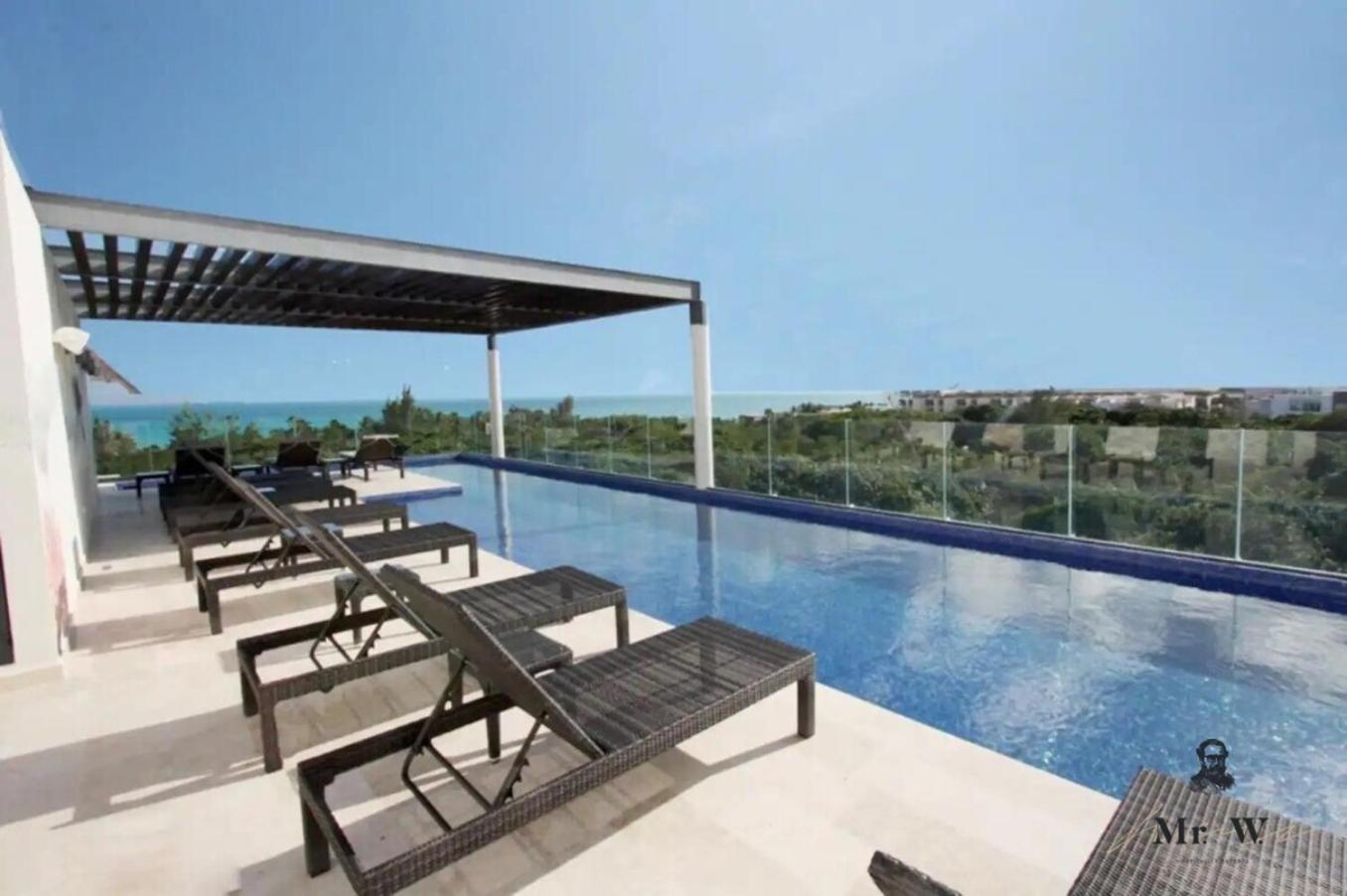 Private Pool Ph, Walk To Beach, 38th & 5th