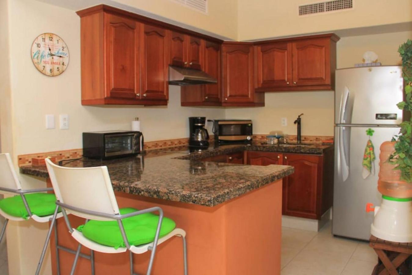 Playa Paradise Getaway. Cozy 2br In The Heart Of Playa Apartment Playa del Carmen