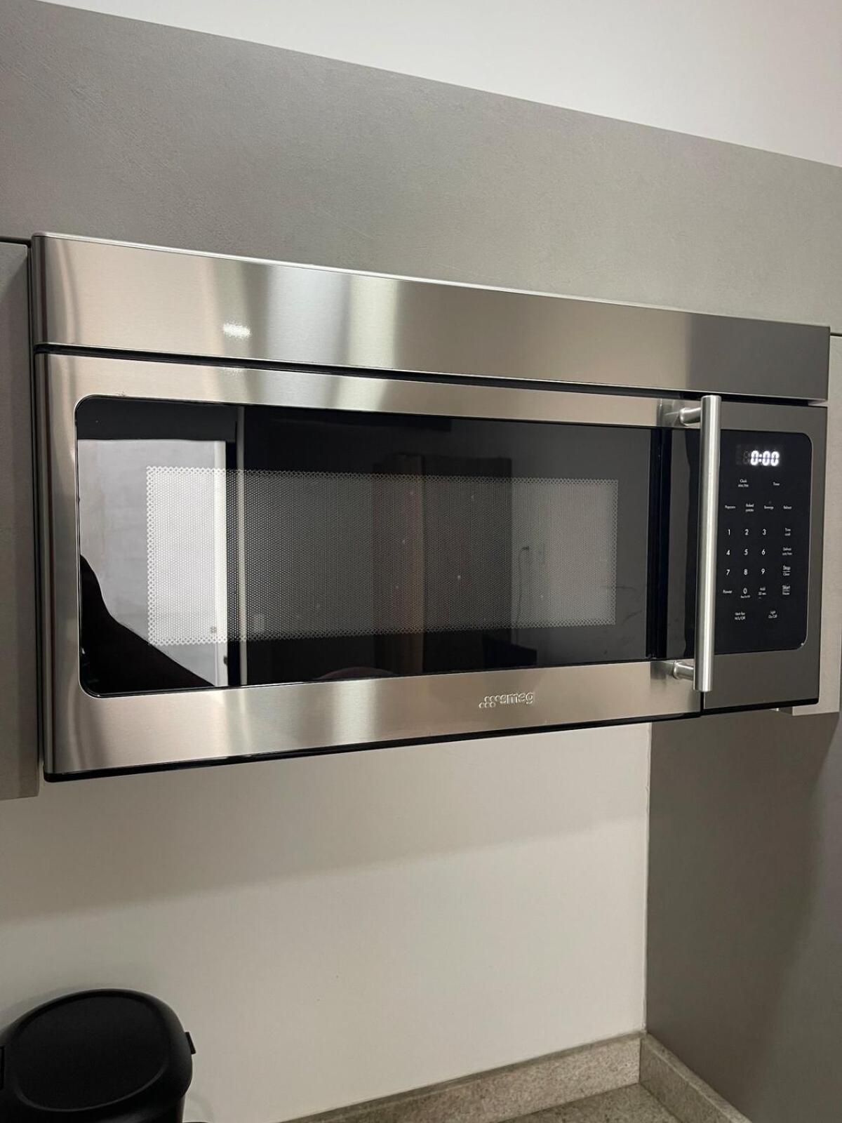 Menesse 38 Apartment