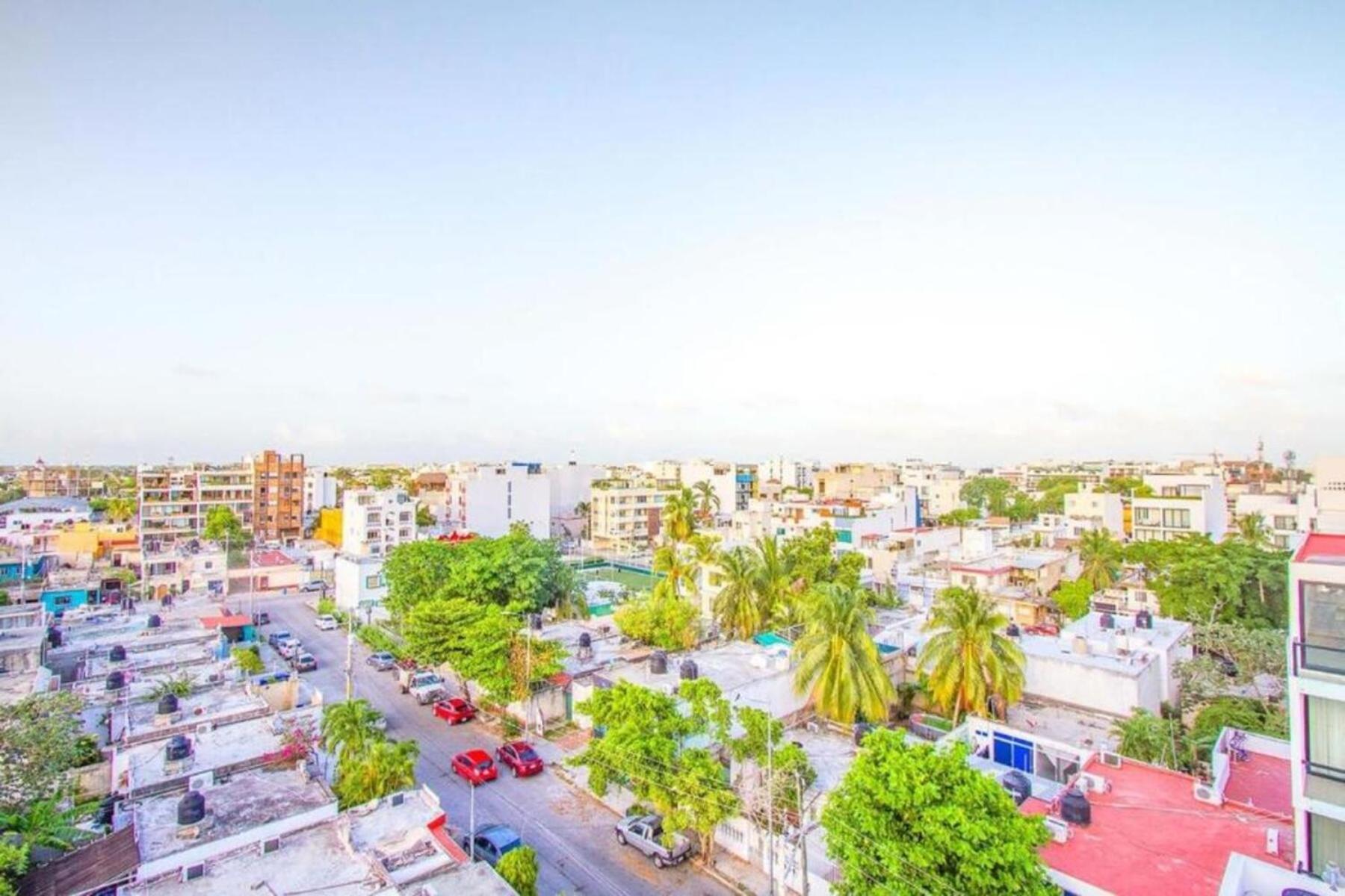 Radiant Rooftop Pool At Menesse 38th Perfect Location Playa del Carmen