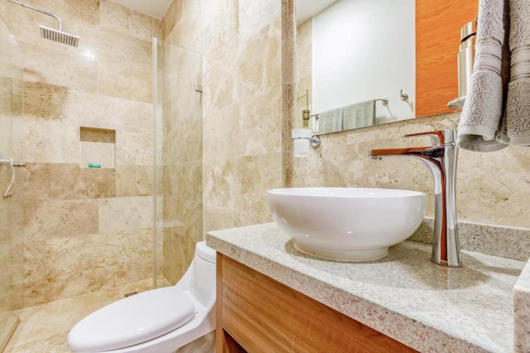 Holiday home Radiant Rooftop Pool At Menesse 38th Perfect Location Playa del Carmen