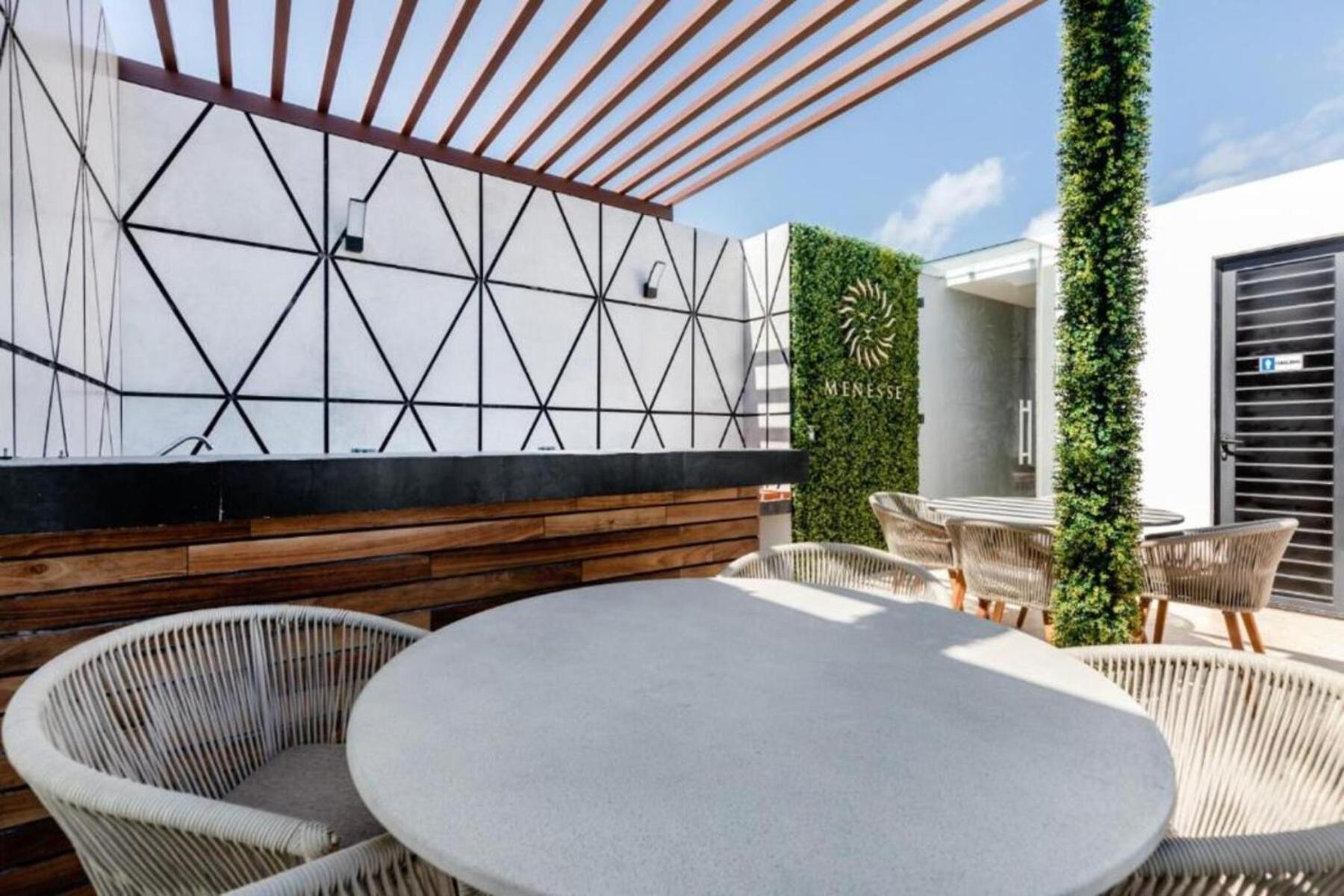 Appartement One Paralia