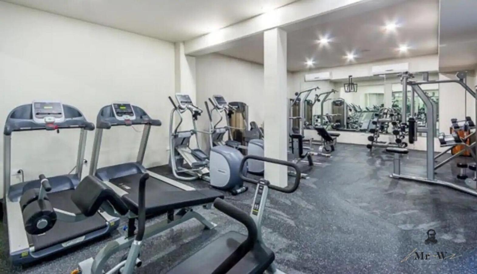Apartment Private Pool Ph, Walk To Beach, 38th & 5th
