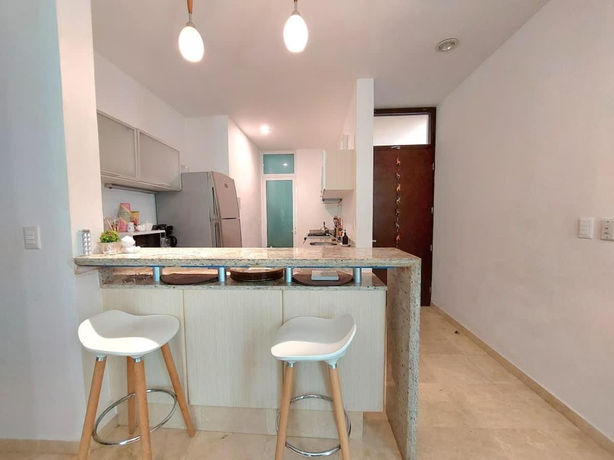 Oceanview Pool Near Av 5th 6 Guest Fast Wifi *