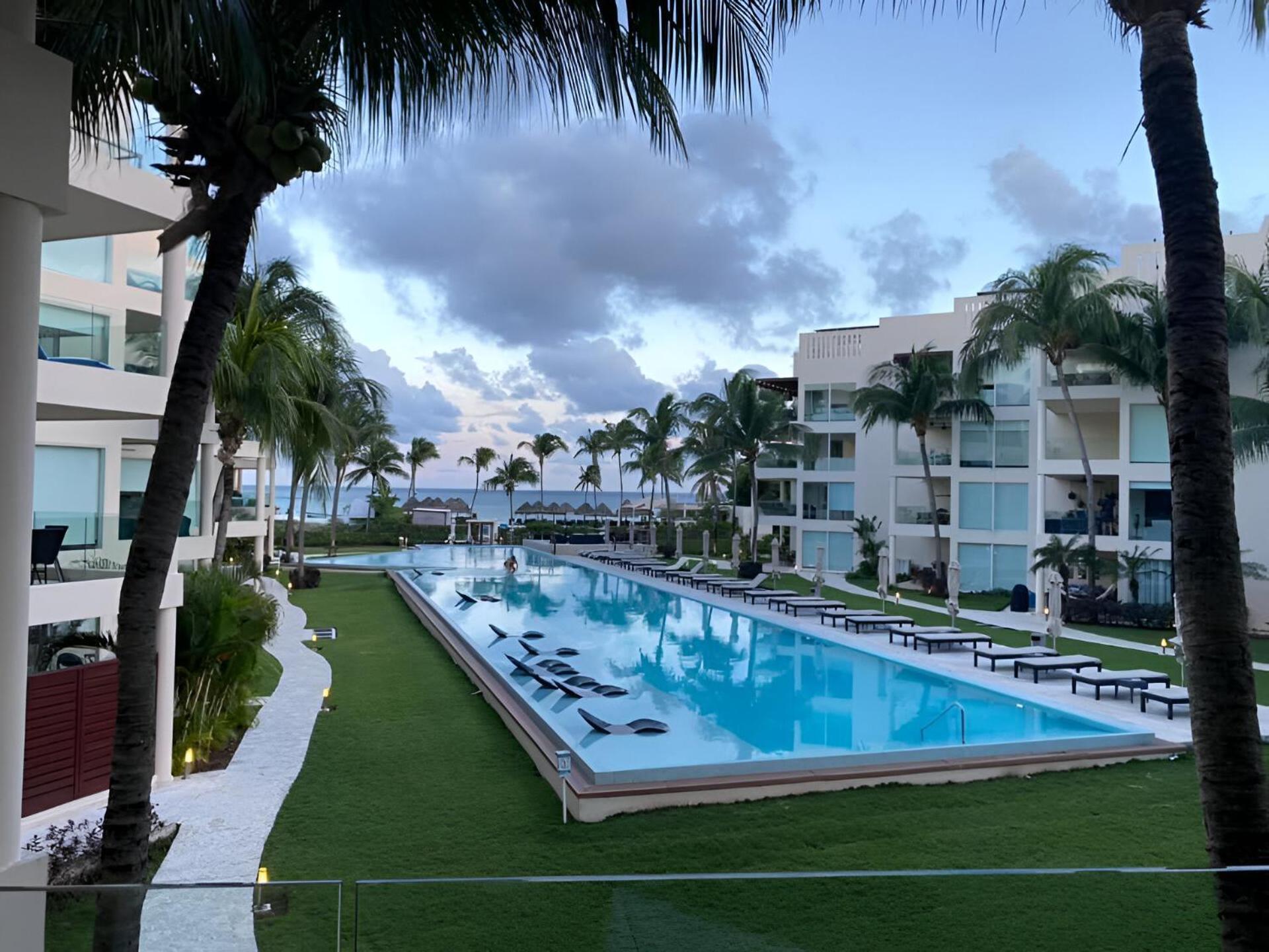 Beachfront Location At Elements Appartement Playa del Carmen