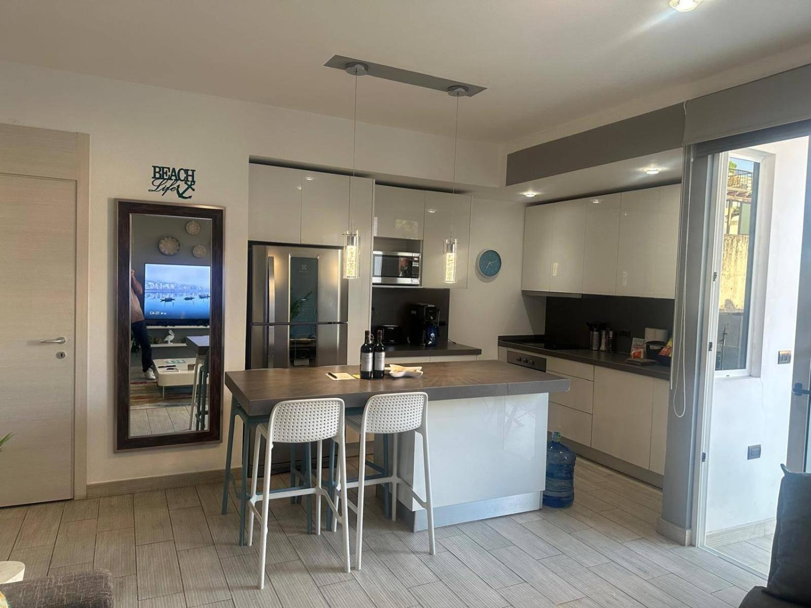 Chic Space, Private Balcony, Roof Pool, Good Wifi Holiday home Playa del Carmen