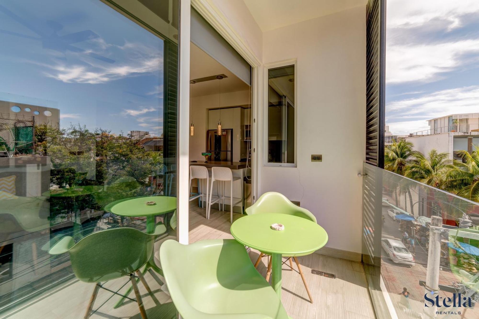 Chic Space, Private Balcony, Roof Pool, Good Wifi Playa del Carmen